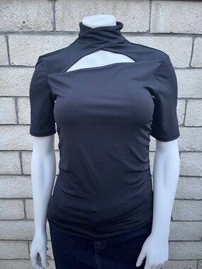 Adrienne Landau Black Short-Sleeve Mock Neck Keyhole Shirt